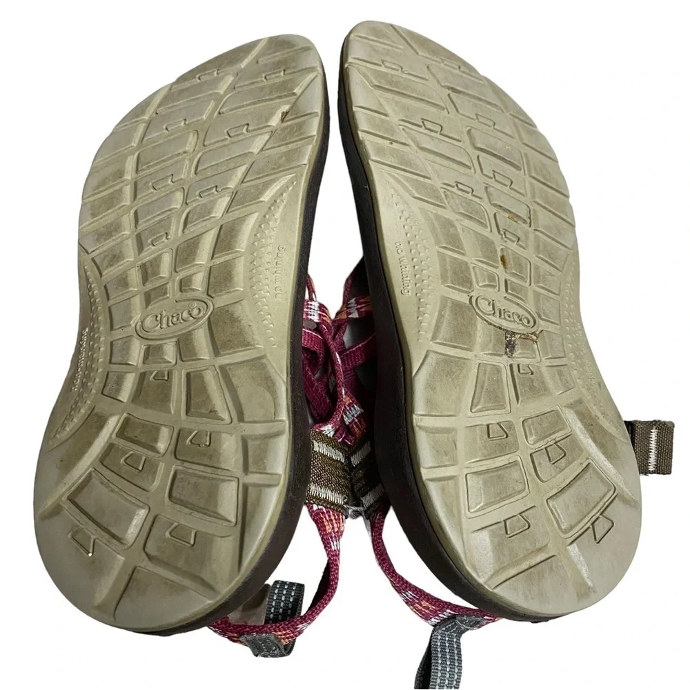 Chaco Z Cloud Burgundy Strappy Water Hiking Sandals Size 3